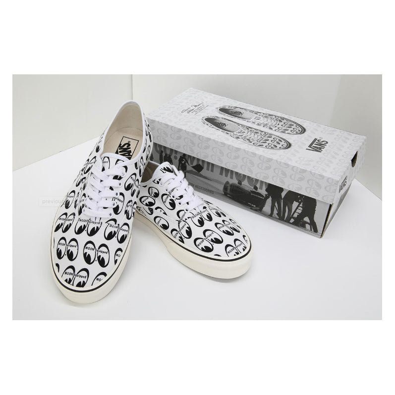 VANS MOONEYES AUTHENTIC 27th Annual Yokohama Hot Rod Custom Show HRCS2018