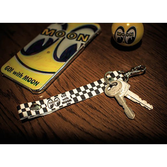 MOONEYES MOON Checker Key Hook KEY CHAIN KEY RING WHITE