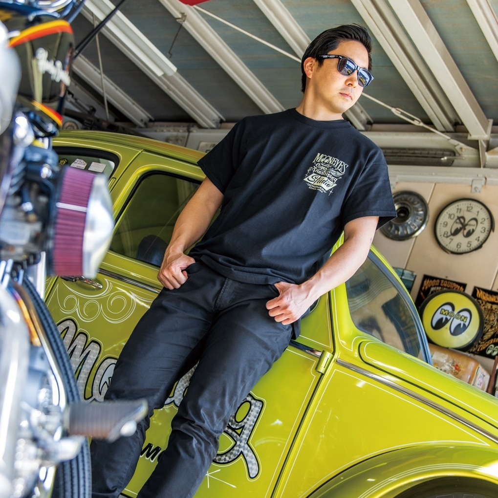 T-shirt MOONEYES Pinstriping Studio